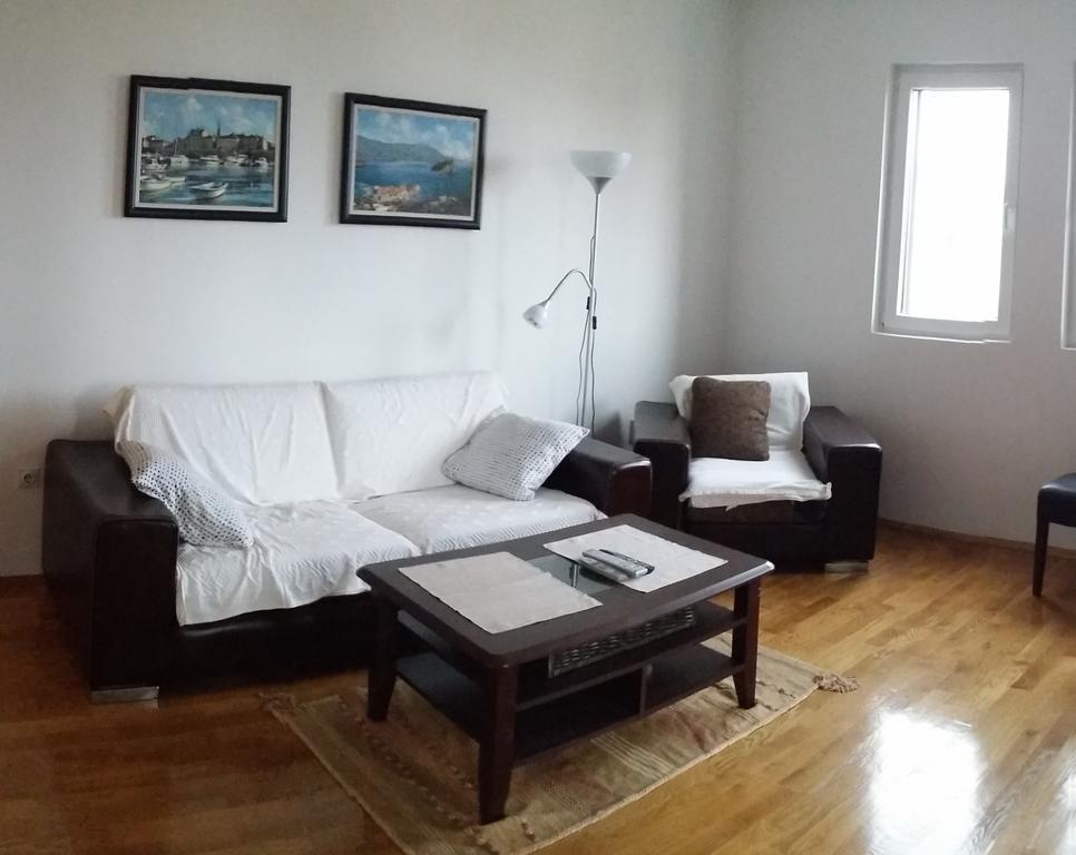 Nerina Apartment Petrovac Bilik gambar