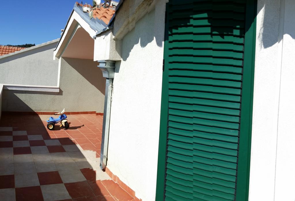 Nerina Apartment Petrovac Luaran gambar