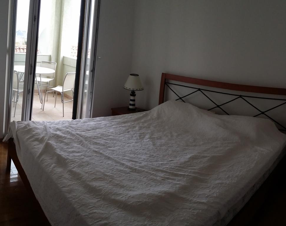 Nerina Apartment Petrovac Luaran gambar